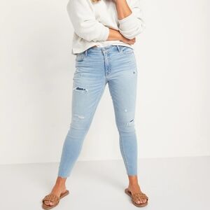 Old Navy Mid-Rise Rockstar Super-Skinny Cut Off Distressed Light Wash Jeans 14R